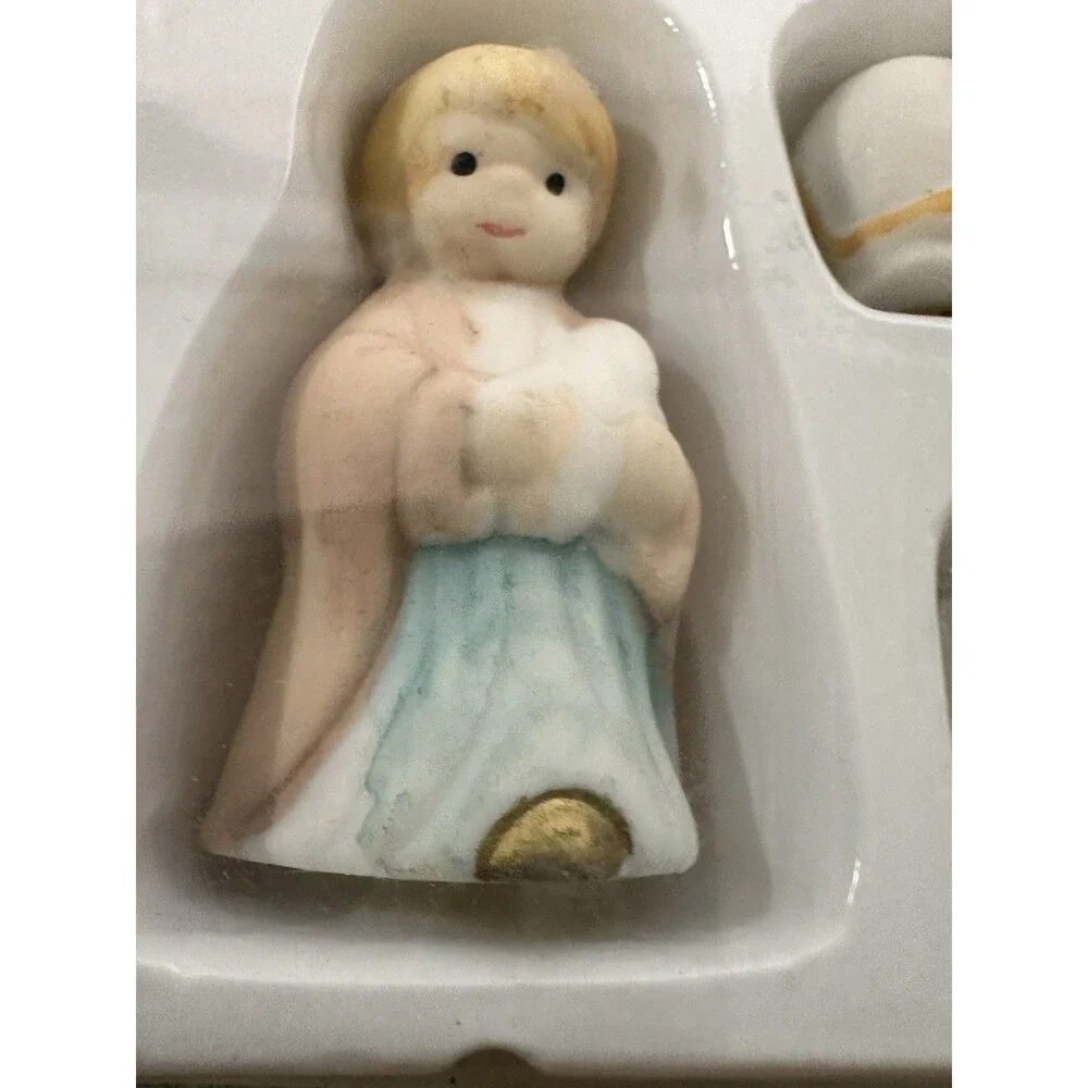 Vintage Mini Nativity Set Of 11 Trim Trends Seasonal Specialities Company 1994